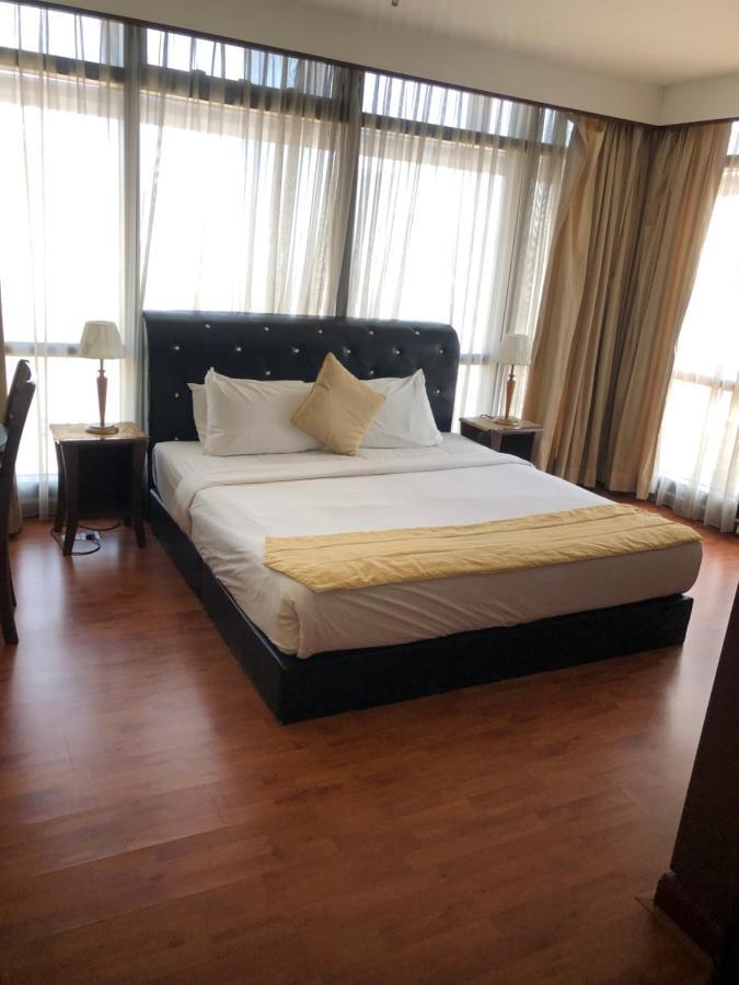 Ringko Service Apartments At Berjaya Times Square Kl Куала-Лумпур Экстерьер фото