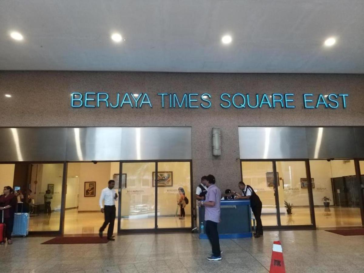 Ringko Service Apartments At Berjaya Times Square Kl Куала-Лумпур Экстерьер фото